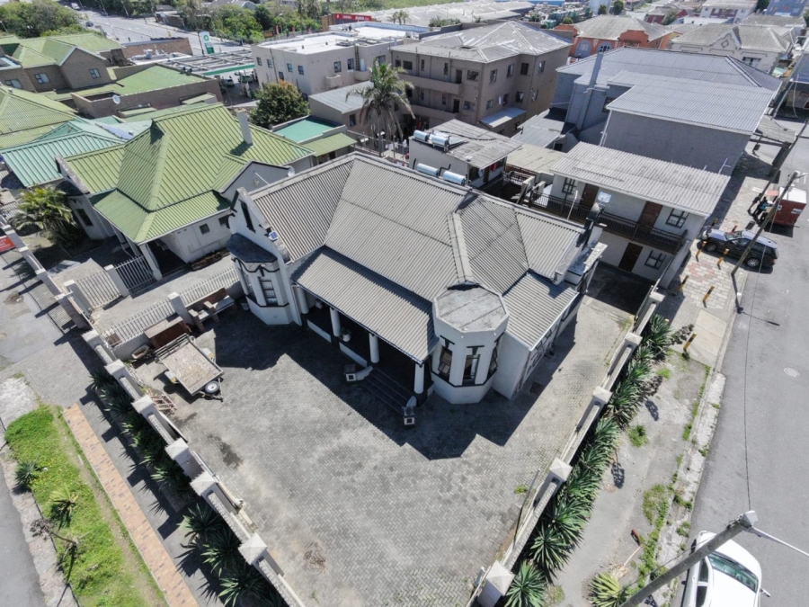 19 Bedroom Property for Sale in Quigney Eastern Cape